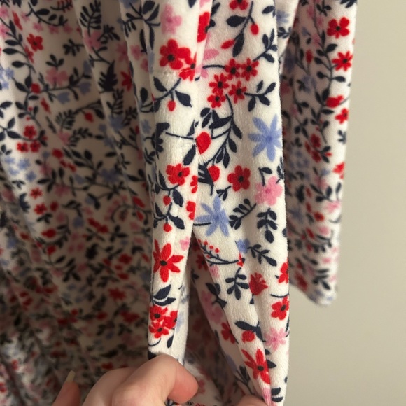 Comfy Floral Nightgown - Picture 3 of 4